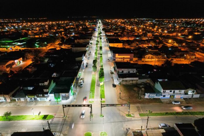 Iluminacao-Publica_-Vilhena_29.05_Bruno-Motoyama_03-2048x1365