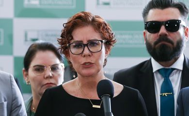 Brasília (DF) 02/08/2023 Deputada Carla Zambelli durante coletiva no salão verde da Câmara dos Deputados. Foto Lula Marques/EBC