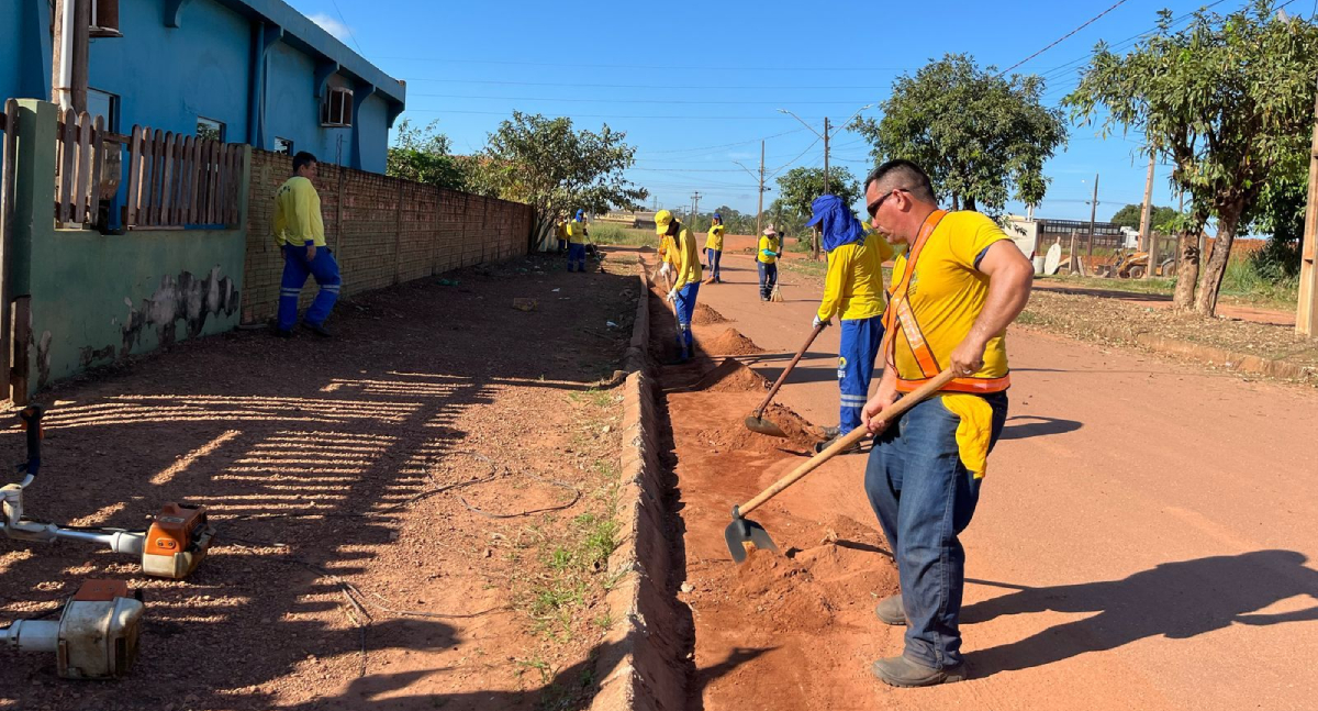 Vista Alegre do Abunã recebe van destinada por emenda do vereador Márcio Pacele e dá início às ações Cidade Limpa e Tapa-Buraco - News Rondônia Vista Alegre do Abunã recebe van destinada por emenda do vereador Márcio Pacele e dá início às ações Cidade Limpa e Tapa-Buraco - News Rondônia