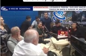 Vereador-invade-radio-em-Ji-Parana-300x197-1