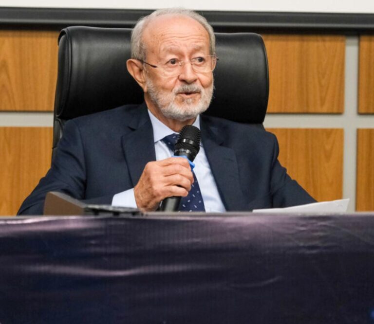 Deputado Luizinho Goebel emite nota de pesar