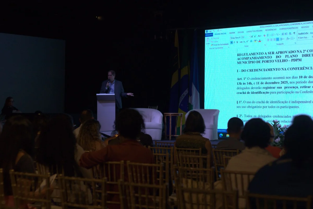  Programação incluiu discussões sobre os impactos das mudanças climáticas no desenvolvimento urbano