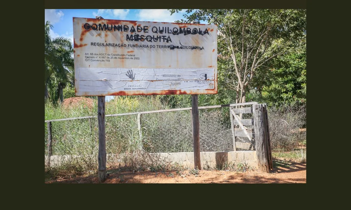 O Quilombo do Mesquita, comunidade bicentenária situada a 50 Km de Brasília, corre o risco de ter território reduzido em mais de 80%.
