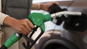 Gasolina e energia elétrica puxam inflação de janeiro, aponta IBGE