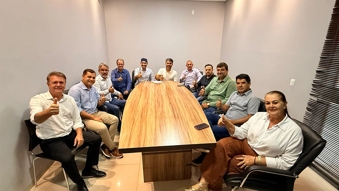 Liderados por Flori, prefeitos do Cone-Sul anunciam apoio a Marcos Rogério