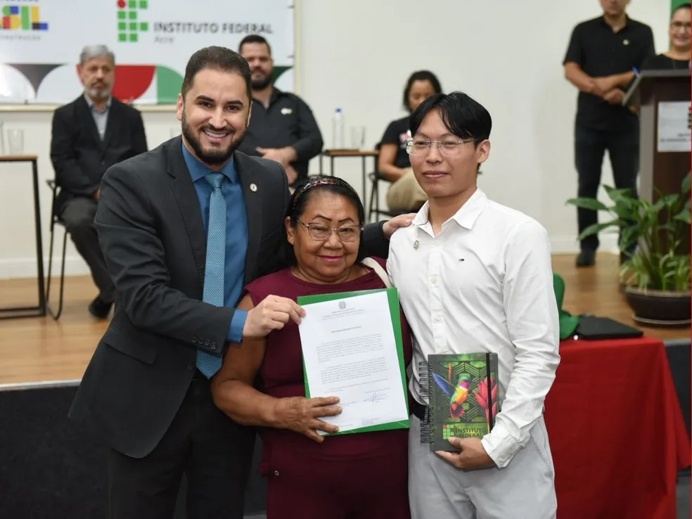 Indígena Huni Kuĩ é aprovado em concurso para professor no Ifac: ‘Fiquei sem acreditar’