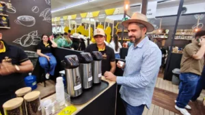 Wiveslando Neiva destaca fortalecimento das agroindústrias durante visita à Rondônia Rural Show Internacional 2026