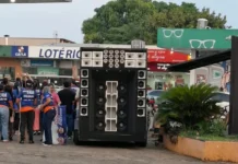 Comerciantes e moradores da Zona Sul reclamam de poluição sonora durante campanha eleitoral em Porto Velho