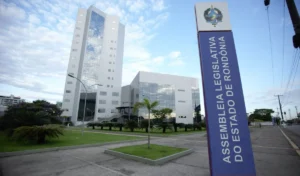 GUERRA PELO VOTO — Com 24 cadeiras em jogo, disputa pela Assembleia entra na fase em que estrutura, legenda e voto começam a fazer diferença