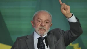 Lula tenta largar a mão de Moraes: “eu não era presidente quando Moraes foi indicado para STF”, diz