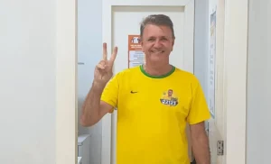 Luizinho Goebel votou na Câmara Municipal de Vilhena e está confiante a caminho da disputa do seu sexto mandato