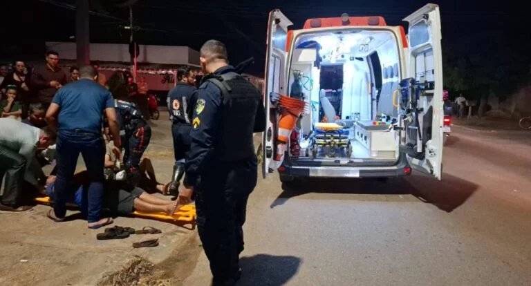 Colisão entre duas motocicletas deixa três pessoas feridas no bairro Tancredo Neves em Porto Velho 1 Colisão entre duas motocicletas deixa três pessoas feridas no bairro Tancredo Neves em Porto Velho